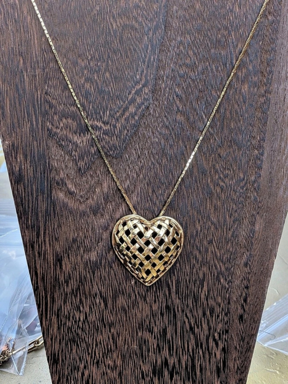 Vintage Gold Tone Woven Basketweave Heart Pendant on Signed Avon Chain Y2K